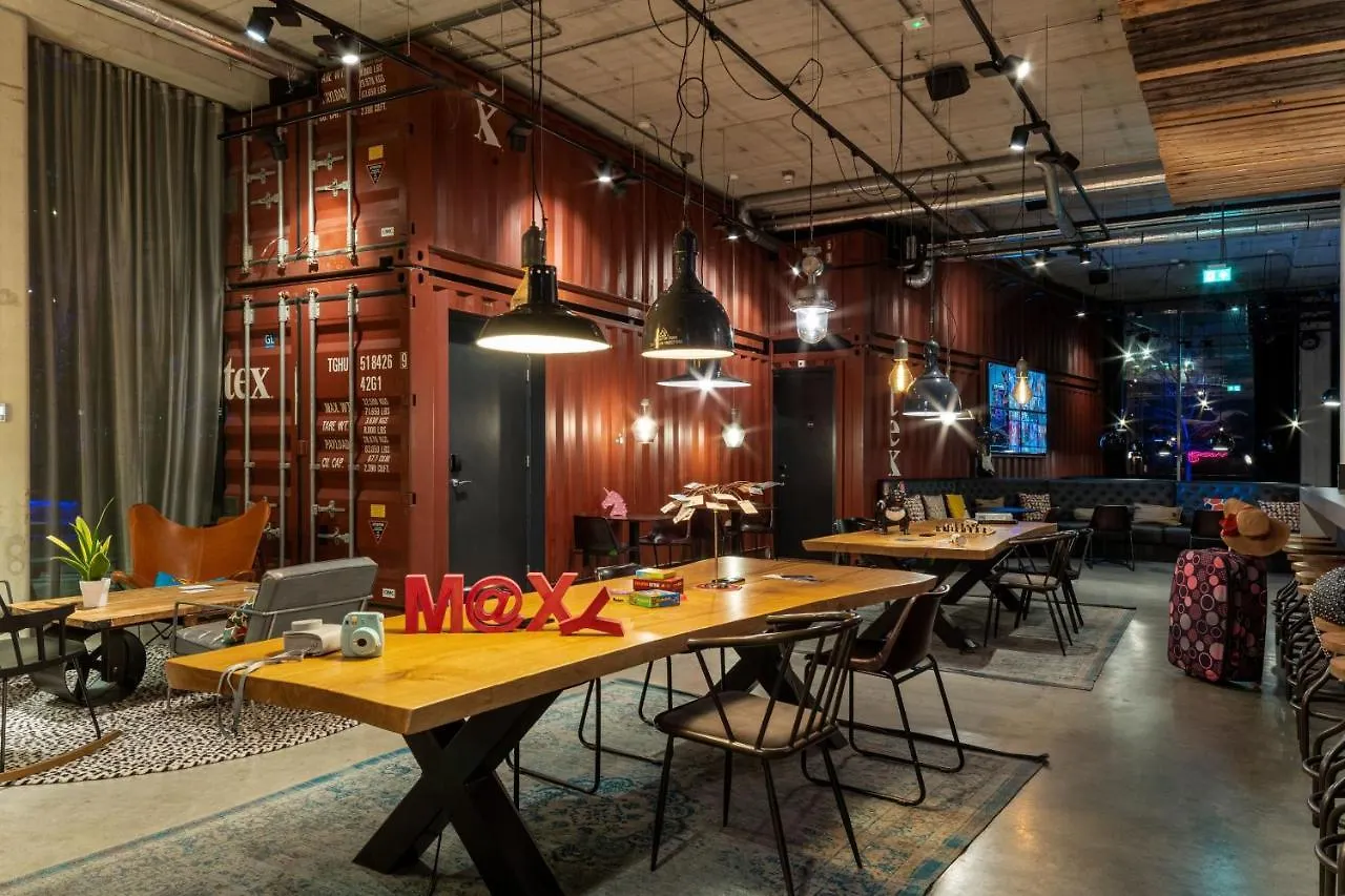 ****  Hotel Moxy Amsterdam Houthavens Holandia