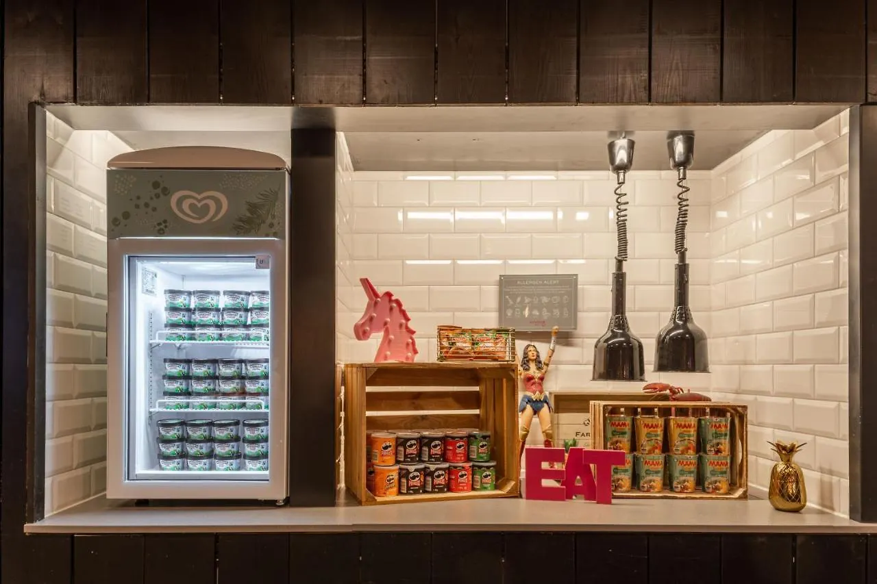 Hotel Moxy Amsterdam Houthavens