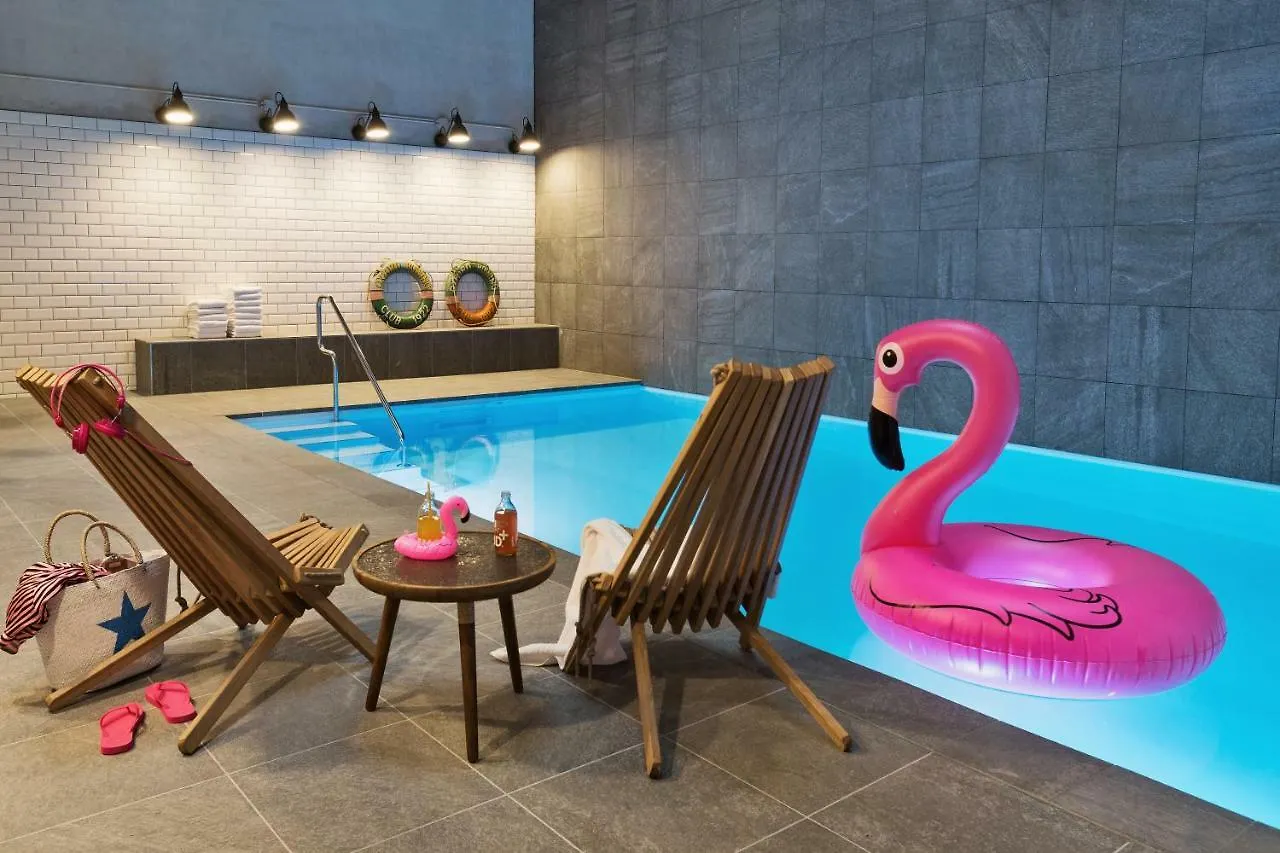 Hotel Moxy Amsterdam Houthavens