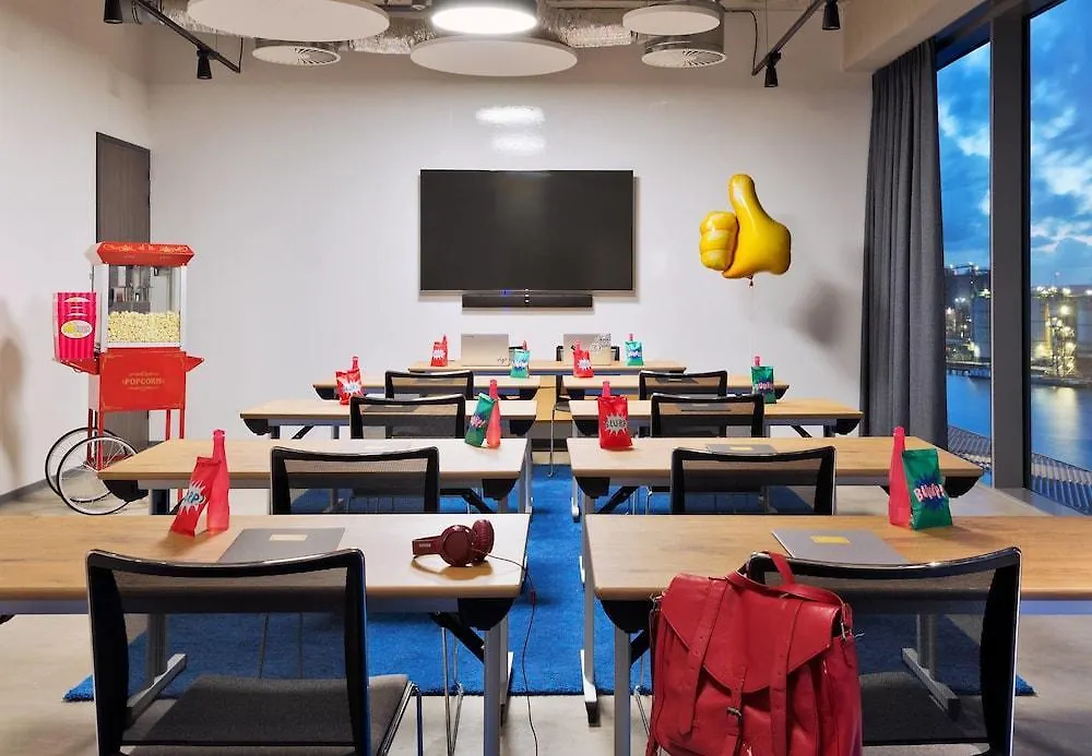 Hotel Moxy Amsterdam Houthavens